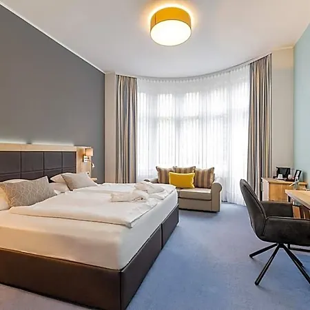 Goebel's Vital Otel