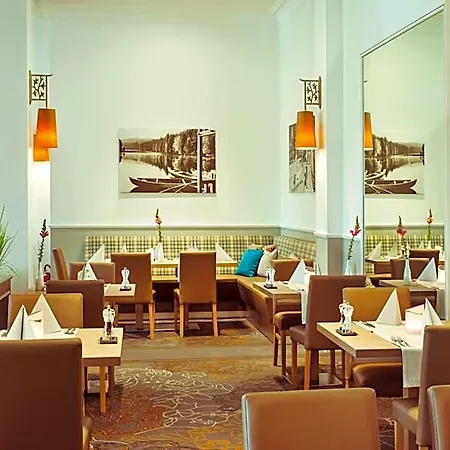 Otel Goebel's Vital