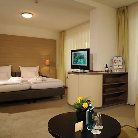 Goebel's Vital Hotel